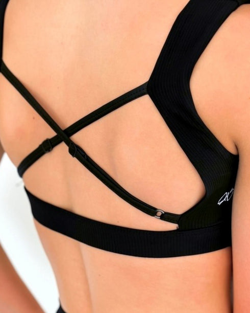 Ribbed Twist Crop - BLACK