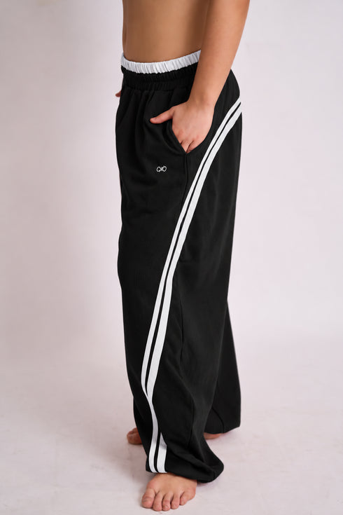 Barrel Sweats - BLACK/WHITE
